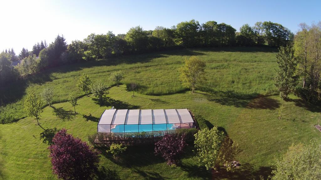Les Vergnes Saint-Pardoux-le-Neuf Exteriör bild